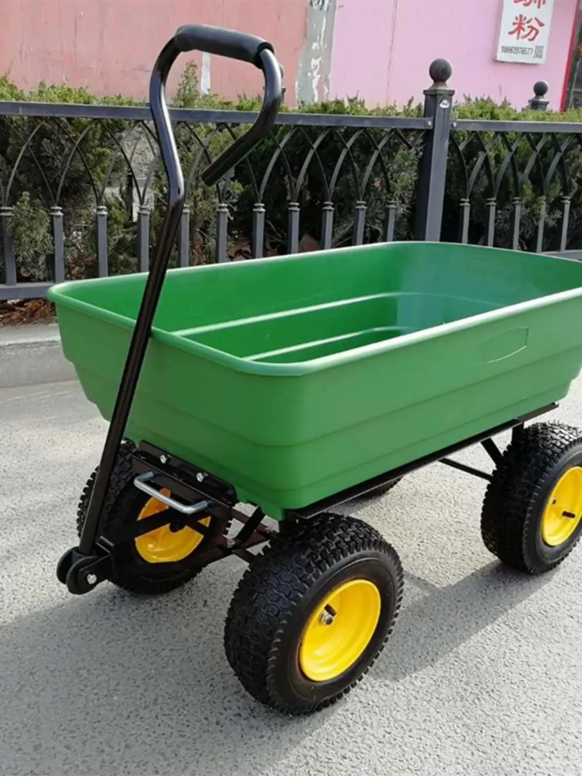 Four-wheeled plastic dump truck, towing hand trailer, camping stall trolley, pulling goods, garden household portable truck