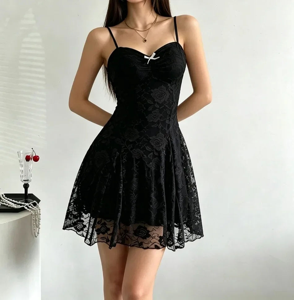 Sommerliches Neues Mini-Kleid mit Spaghettiträgern, Rüschen, Korsett, Rückenfreiem Design, Bandage, Spitze, Stufenrock, Rüschenkleid, Club-Party-Sexy-Kleid, Weißes Kleid – Detail 5