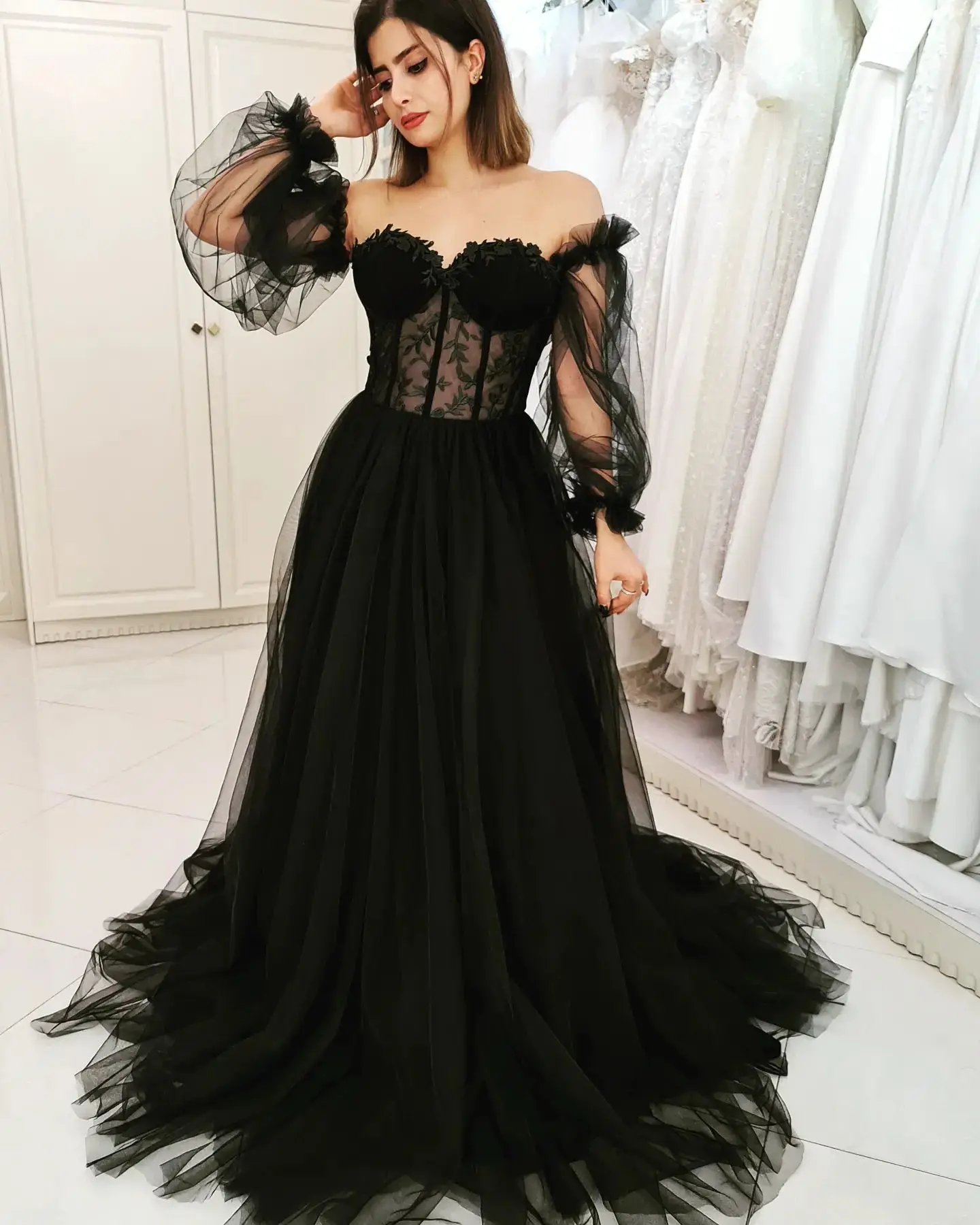 Pretty Black A-line Tulle Maxi Dresses To Event Party Leaf Lace See Thru Puff Sleeves Women Formal Dress Long Gowns