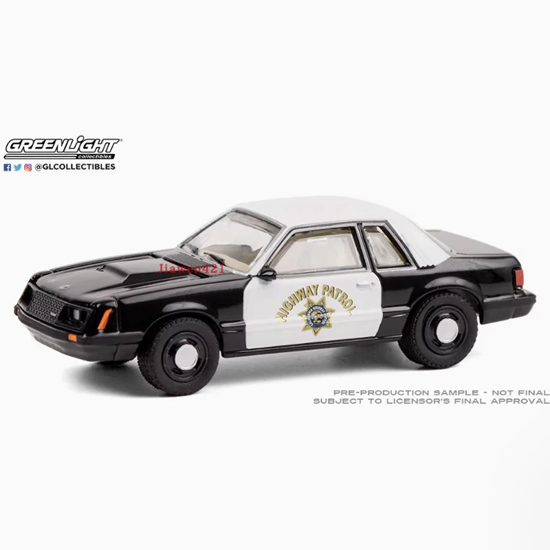 Greenlight 1:64 Scale 1982 Mustang SSP Police PATROL Alloy Car Model Static Collection Decorated Holiday Gifts Toys