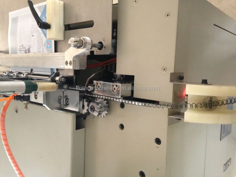 Image 3: Machine à relier les livres à spirale métallique