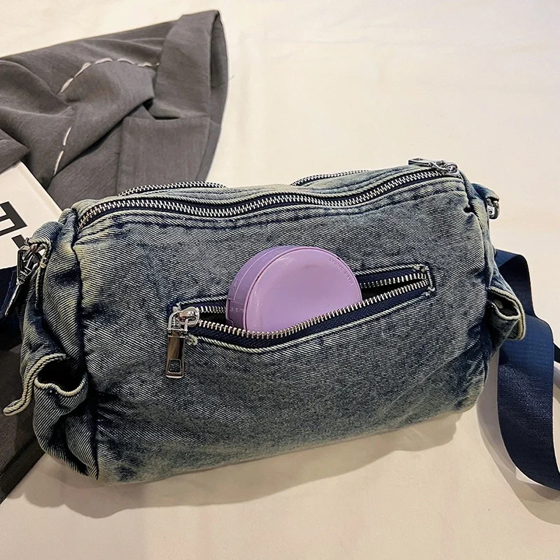 Luz de luxo retro denim saco para as mulheres 2025 novo item nicho multi bolso design ombro único axila saco casual picante menina saco