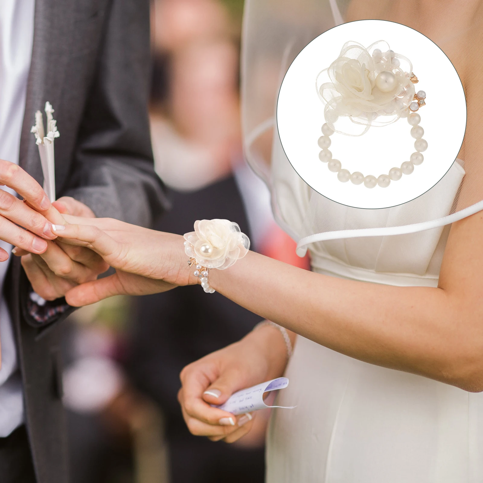 

Bridesmaid Pearl Wrist Flower Ethereal Wedding Corsage Bracelet Wristlet Band Artificial Decor Corsage Bracelet