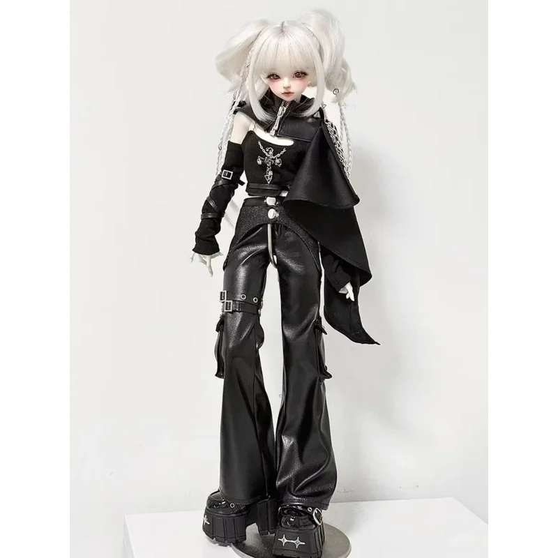 

Новинка: Модный черный комплект одежды и аксессуаров для кукол BJD 1/4
