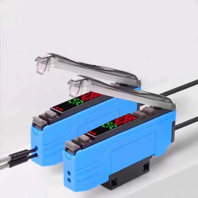 Hot Sale Digital Display Fiber Optic Amplifier PNP NC12-24VDC 15us Fiber Optic Sensors  Through Beam High Quality Sensors