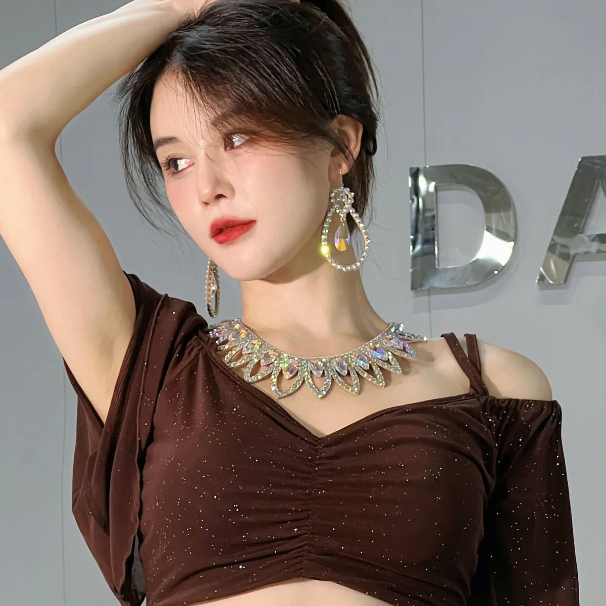 Collier de brevdu Ventre Fait à la Main, Accessoire de Performance sur Scène