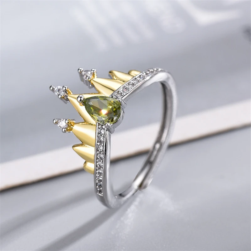 Fashion New Green Crystal Crown Design Adjustable Ring for Women Personalized Stainless Steel Buckle Ring Jewelry Accessories