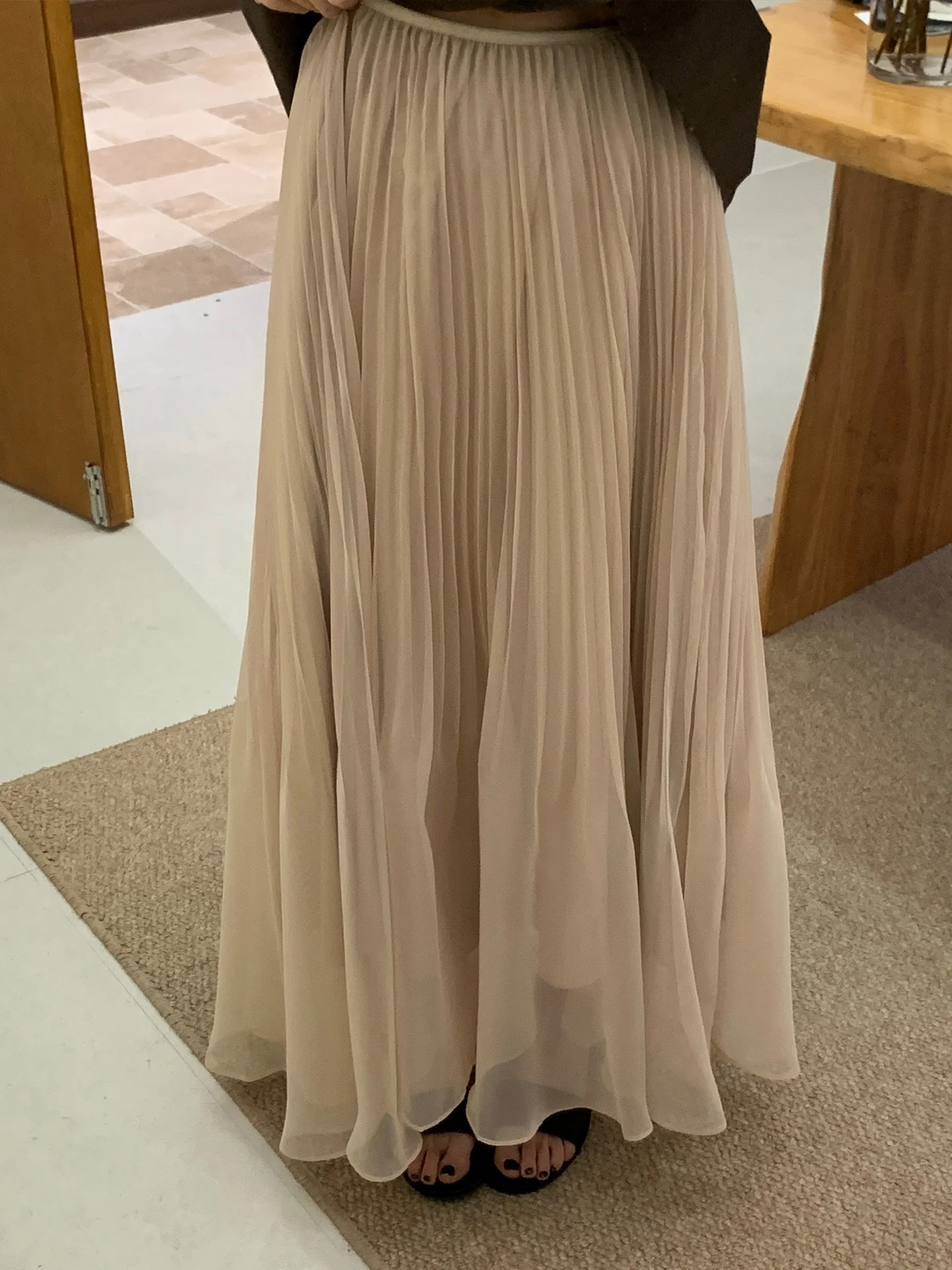 

Elegant Gentle Wind Pleated Fish Tail Half Skirt Women's Slimming High Waist Gauze Spring Summer A-Line Skirt Loose Fit