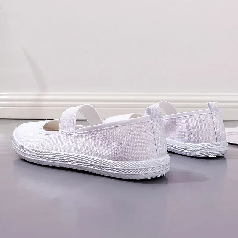 Płócienne buty dla kobiet Whit Slip on Woman Footwear Flat Urban Vulcanized Cotton Original Fashion 2024 Luxury New in Designer Y2k