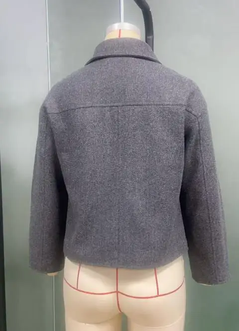 Abrigo de lana con bolsillos Top de manga larga 2025 Otoño e Invierno ropa diaria femenina nueva moda chaqueta de solapa recortada para mujer