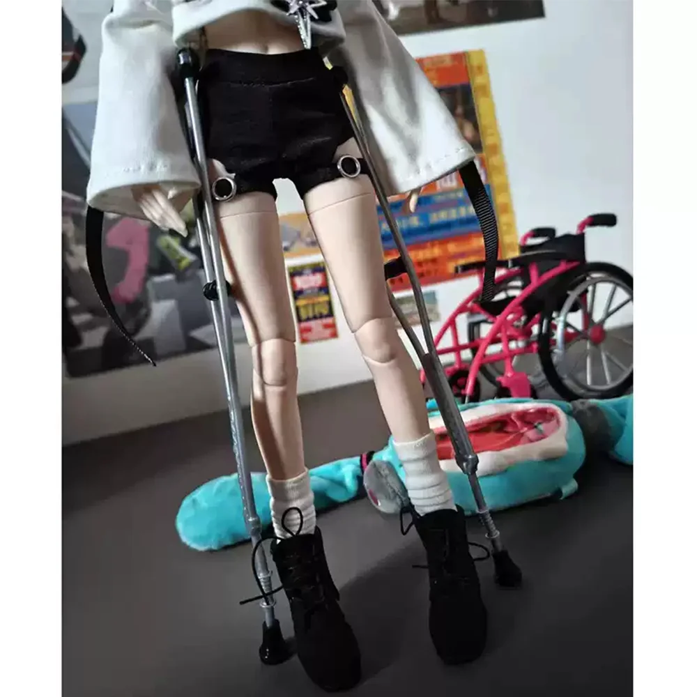 Modello di soldato in scala 1/6 Accessori per scene ospedaliere Stampelle per sedia a rotelle per corpo di action figure da 12 pollici per la collezione di fan