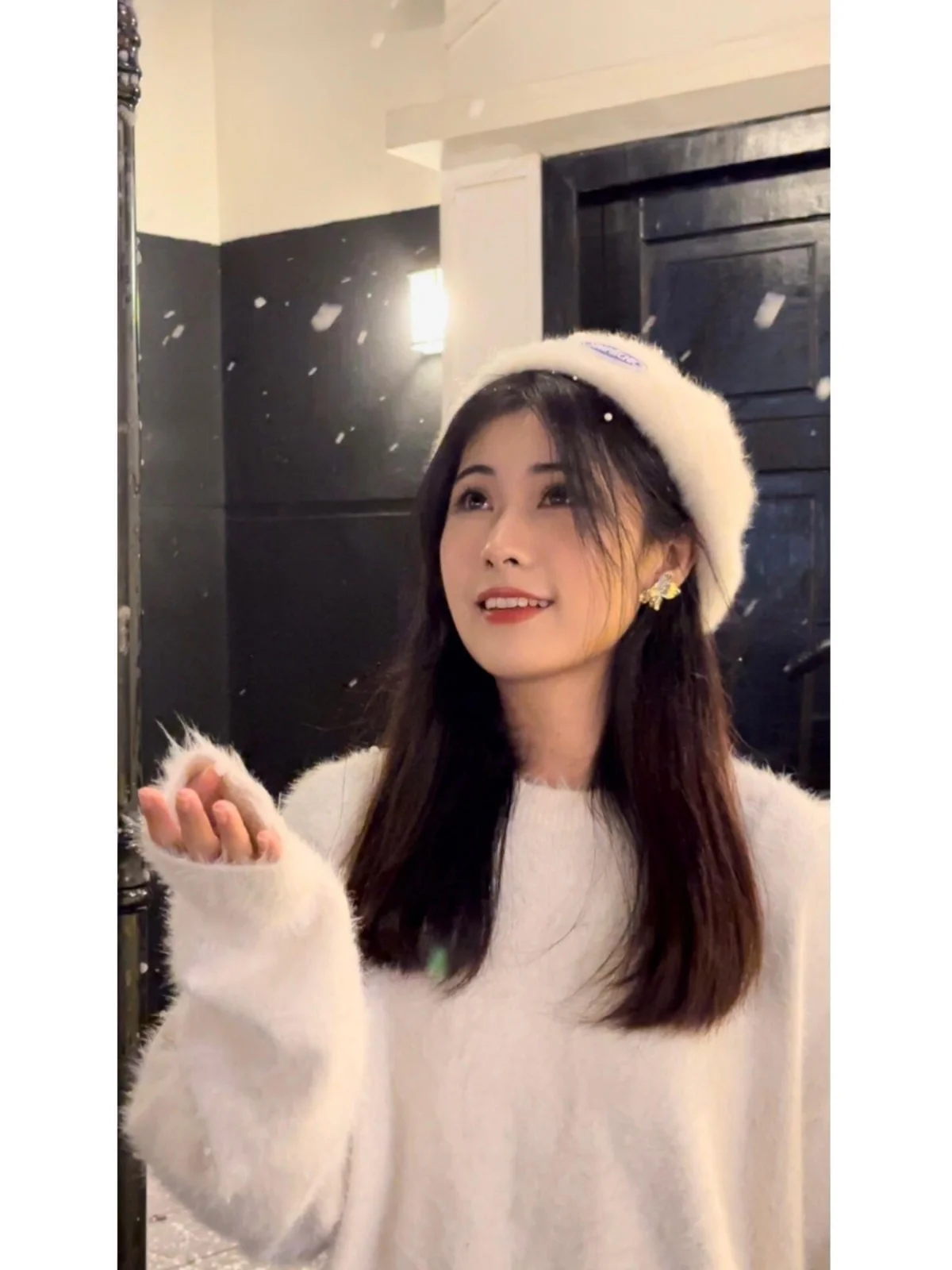 

Мягкий утепленный мужской вязаный свитер для осени и зимы, повседневное пальто-кардиган, премиум-класс, цвет молочно-белый, комфортная верхняя одежда