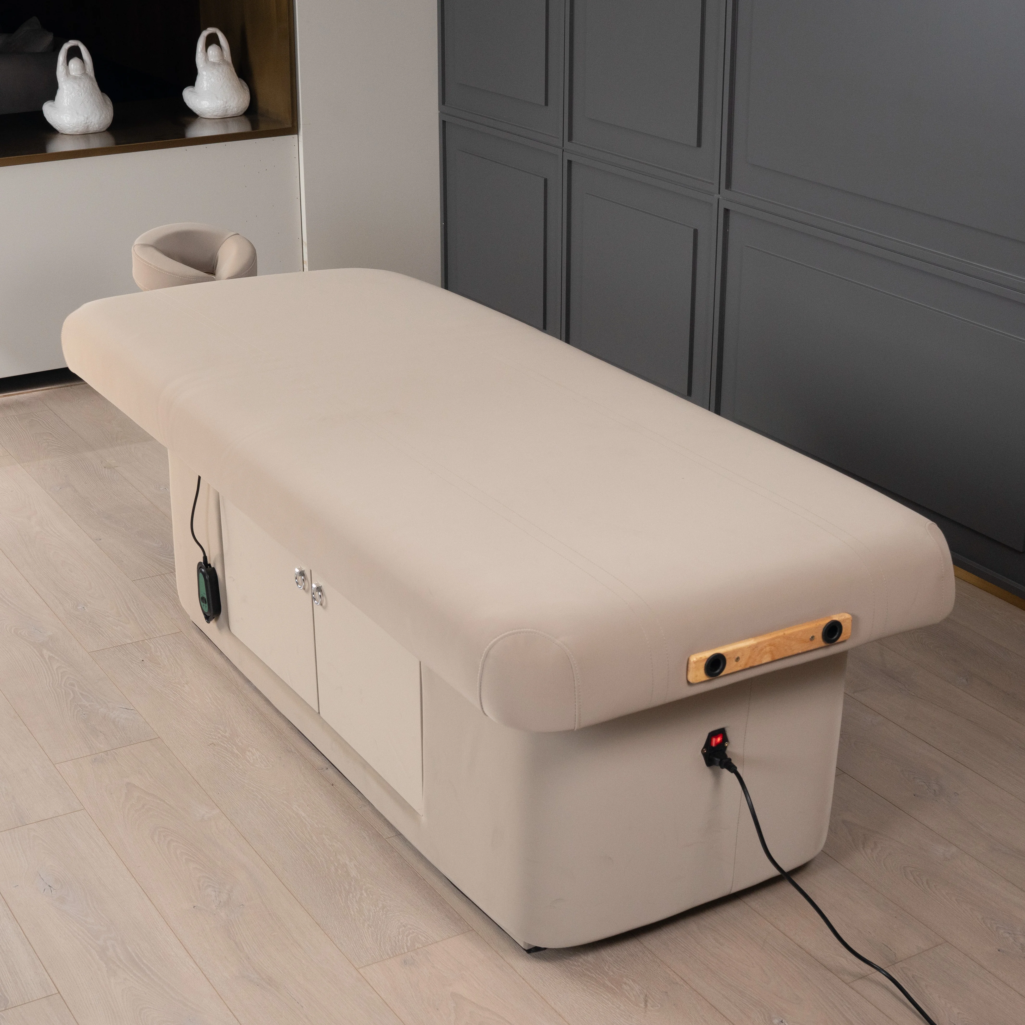 Coofull Solid Wood Base Electric Beauty Bed Automatic Massage Tables for Salon Spa Use High Density Sponge 250KGS Load Capacity