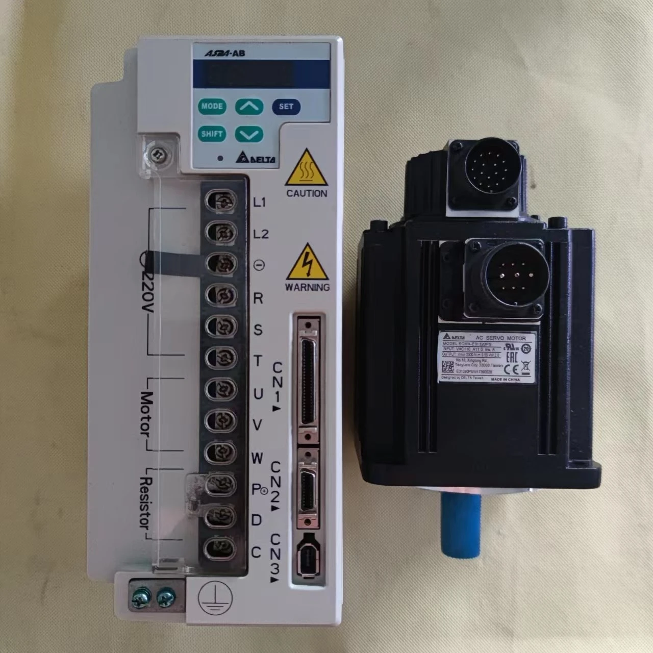 

Delta 2000 Watt Servo Drive Motor Set ASD-A2023-AB/ECMA-E31320PS