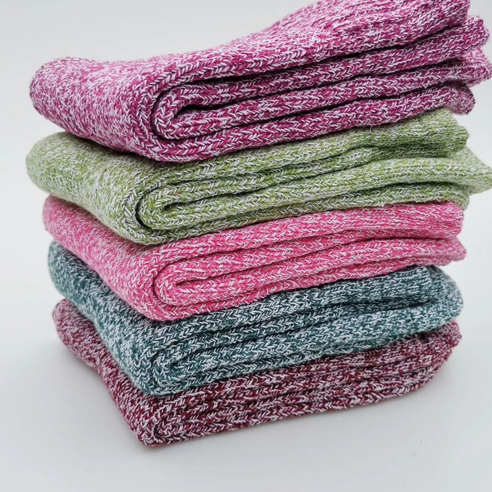 

6 Pairs Warm Socks Women Colors Multi Colored Blending Supple Middle Tube Thickened Winter Gifts Stockings