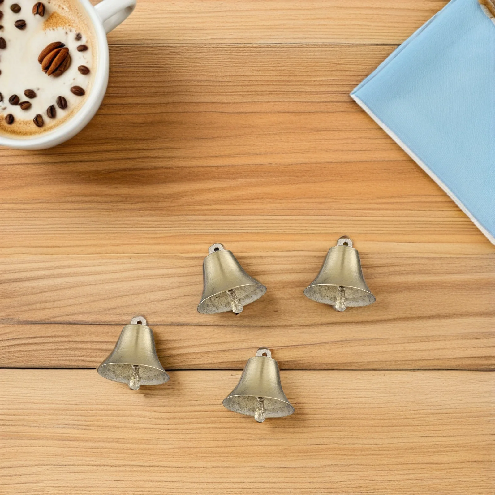 

4pcs Sheep Loud Crisp Sound Farm Anti-Theft Bell Vintage Copper Grazing Bell For Cattle Goat Horse Farming Accessory Party Decor