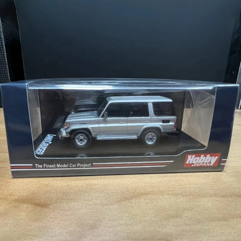 Hobby Japan 1:64 Scale Land Cruiser J70 LC70 ZX Alloy Simulation