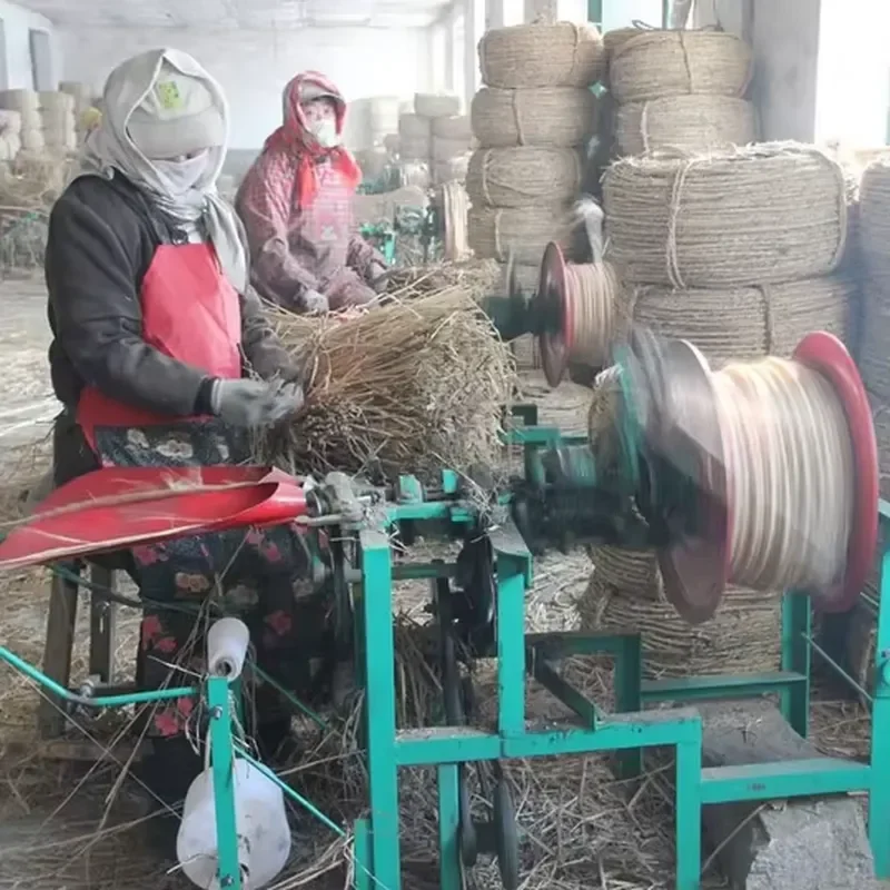 Hemp Rope Making Machine Grass Straw Rope Knitting Machine