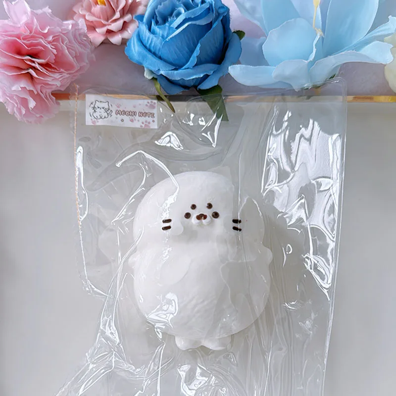 Food Grade Round Chubby White Seal Squishy Toy Cute Mini Whisker Face Design Slow Rebound Fidget Squeeze Toy  For Children