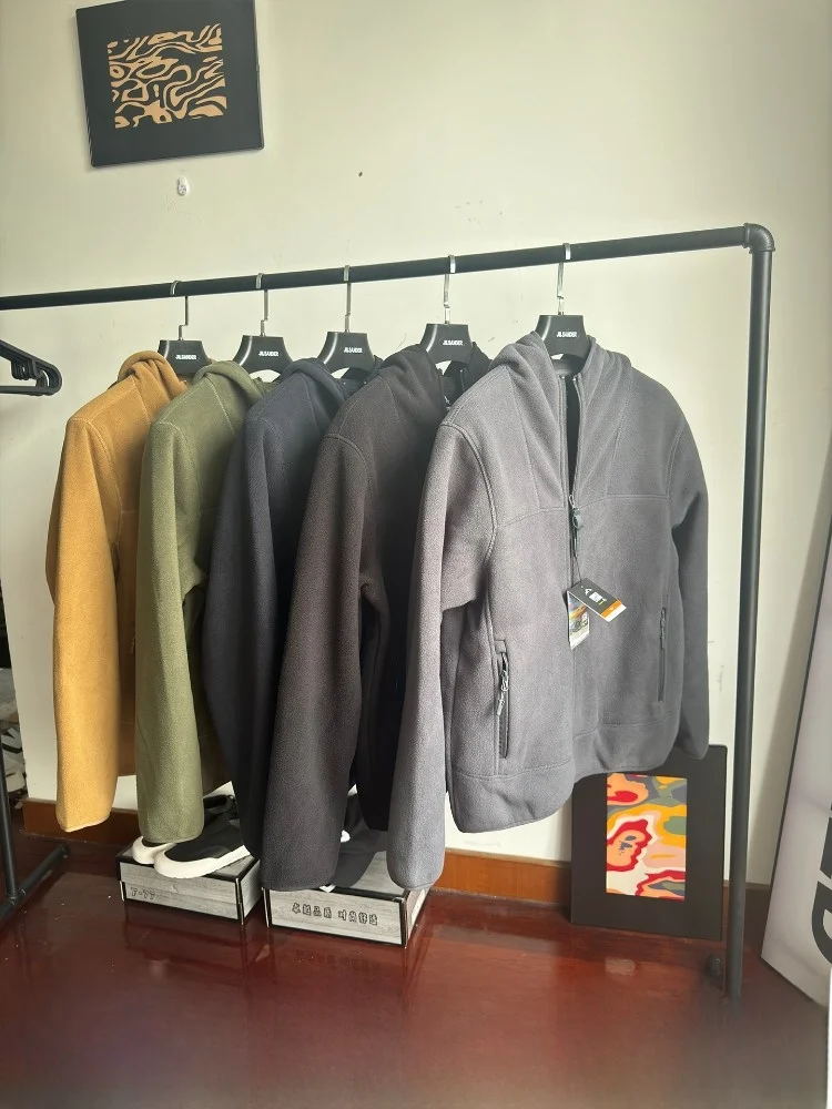 

Heat Retaining Thiened Fce Hoodie Jaet Outdoor Casual Men's Long Sve Zipper Closure Dstring Bot Regular Fit