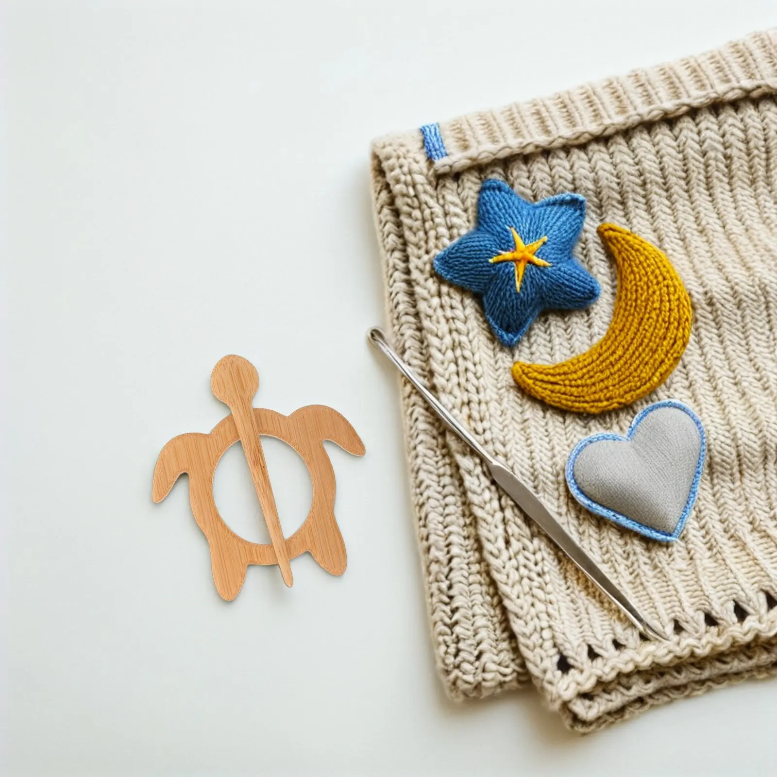 Wooden Animal Brooch Pin Owl Handcrafted Sweater Clip Decorative Clothing Pin Shawl Scarf Buckle Clip Wooden Brooch