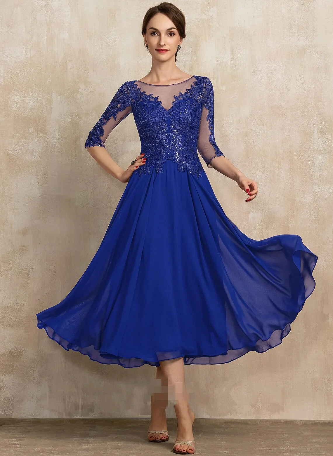 

2025 Elegant Royal Blue Tea-Length Chiffon Lace Mother of the Bride Dress Sequins A-line Bridal Party Guest Gown Robe De Soriee