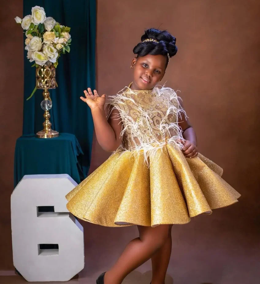 Gold Satin Girls Birthday Dress Beaded Above Knee Flower Girls Dresses for Wedding Kids Ruffles Party Ball Gowns for Photoshoot