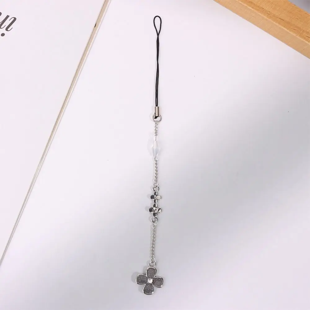 

1Pcs Kimi Ni Todoke From Me To You Phone Chain Comics Anime Cosplay Flower Pendant Kuronuma Sawako Kazehaya Shouta Alloy