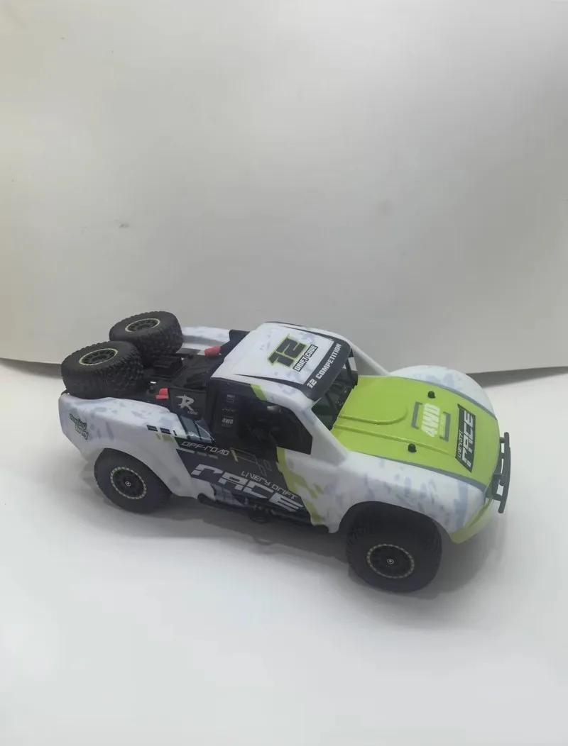 Nowość w magazynie Hb-Rd1201-1/1204-1 zdalnie sterowany pojazd 1/12 model pełnowymiarowy 2.4ghz ciężarówka krótkiego zasięgu z silnikiem bezszczotkowym