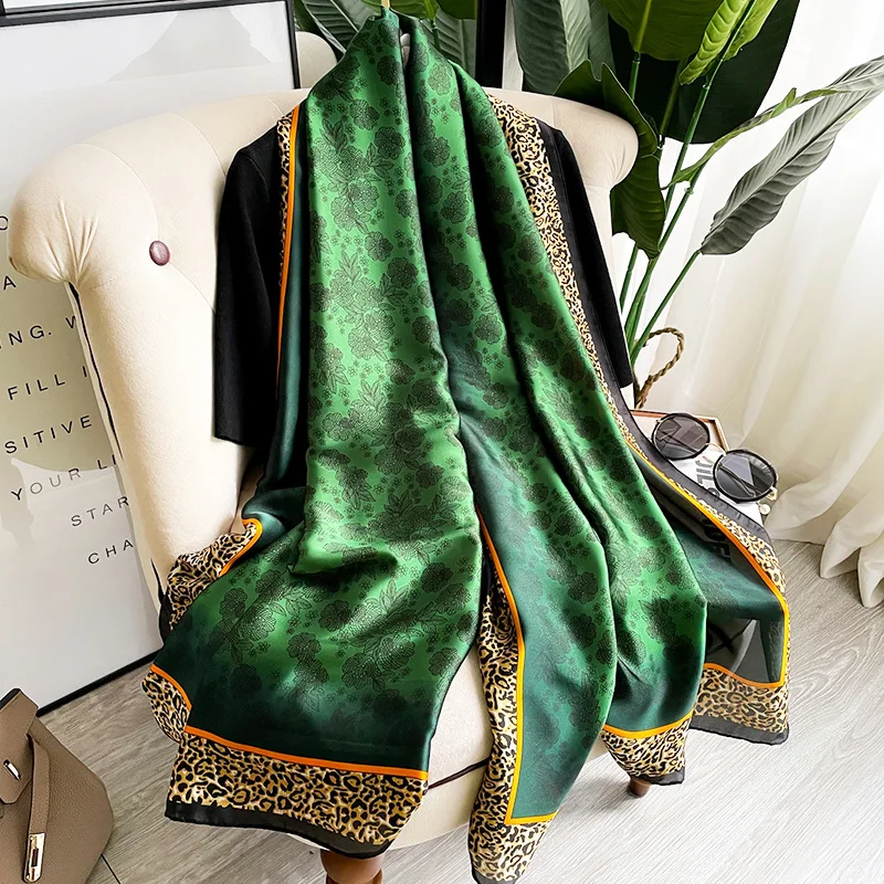 

Fashion Print 180X90CM Beach Towel Four Seasons Luxury Silk Scarves 2023 Popular Style Satin Shawls Europe And America Bandannas
