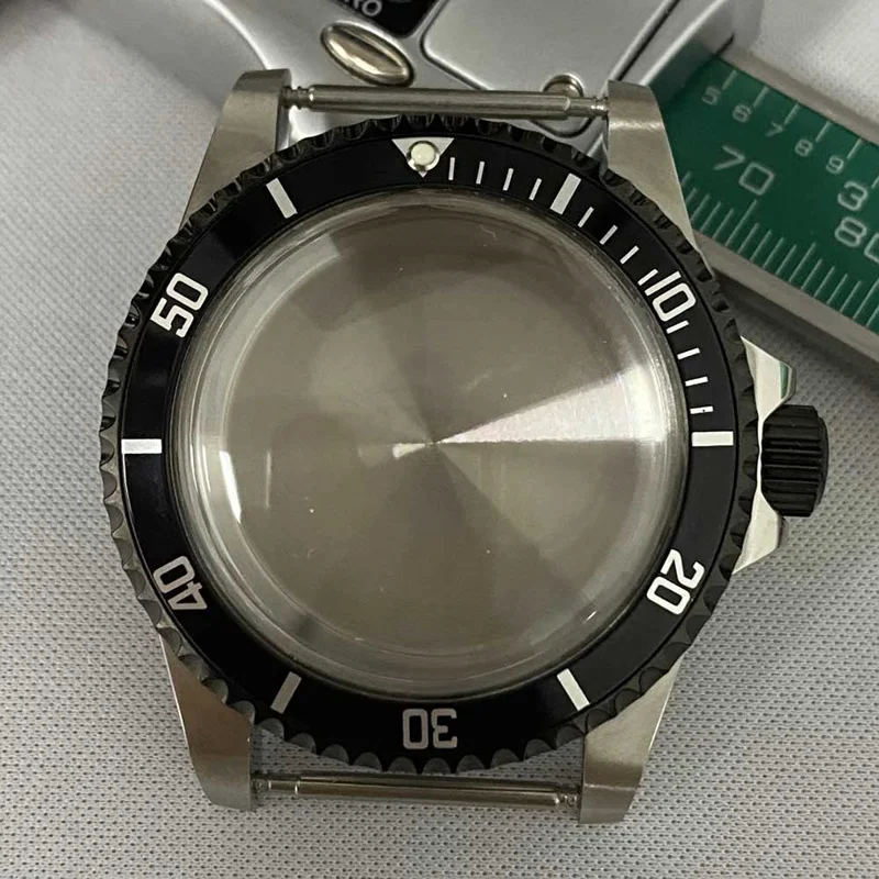 

39.5mm Stainless Steel Black Watch Retro Case Fits For NH35 NH36 Movement Acrylic Glass Screw Crown Bezel Can Move