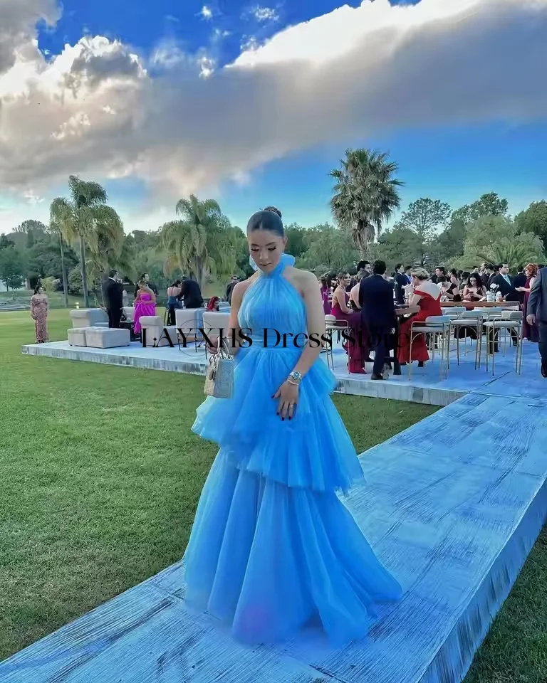 LAYXHS Modische blaue Neckholder-Abendkleider für Damen, A-Linie, Tüll, abgestufte Rüschen, Party-Abschlussballkleider, individuell