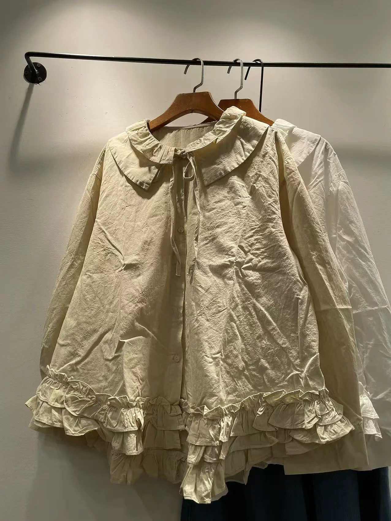 2026 모리걸 스타일 화이트 베이지 솔리드 보우 셔츠 및 블라우스 여성용 봄 100% 면 긴팔 상의 귀여운 옷