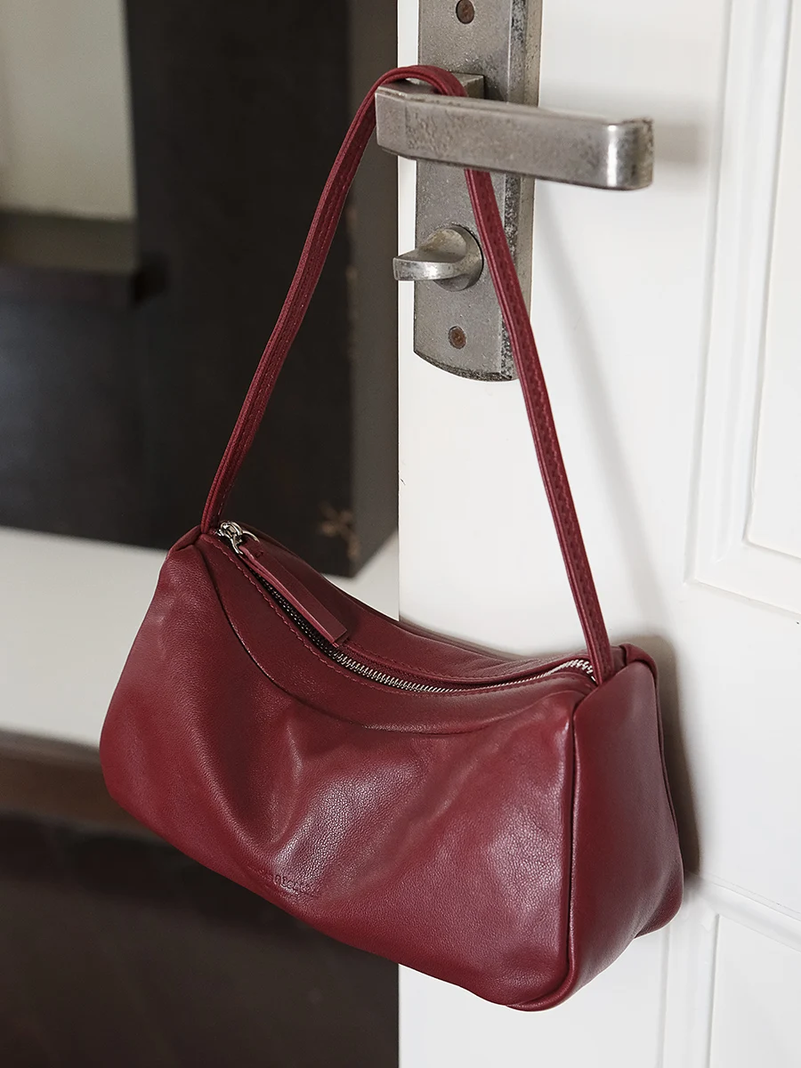 

Classic Casual Sobag Korean Sle Handbag Women's Top Layer Cowhide Underarm Bag Commuter Handheld Single oulder Small Bag