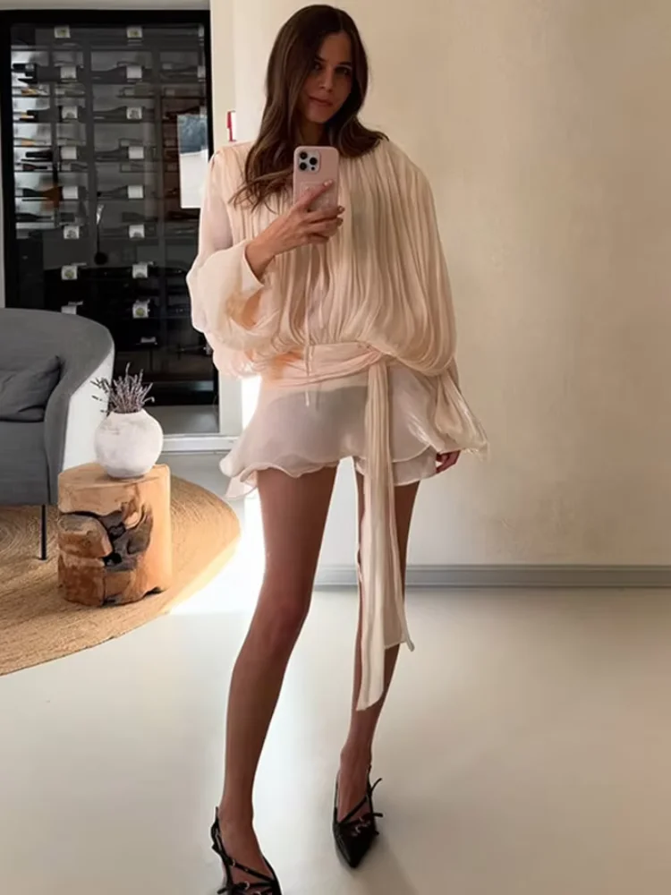 Shinny gaze sólida em camadas babados uma linha mini vestidos femininos elegante o pescoço lanterna mangas compridas vestidos chiques senhora vestidos de festa