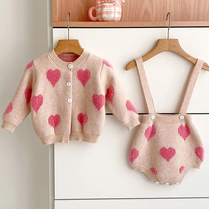 

2025 Autumn Baby Girl Knit 2-Piece Sets Heart Suspender Romper + Knitted Cardigan 0-24M Cotton Outfits Infant Toddler Outfits