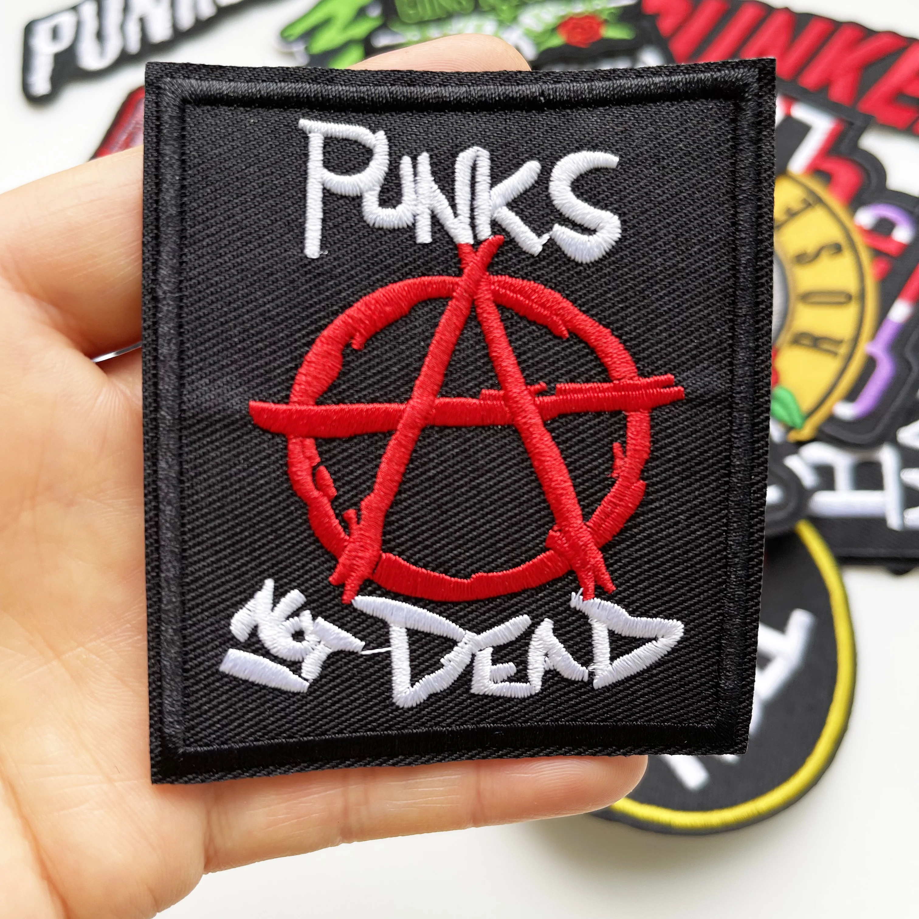 Band Rock Iron On Patches For Clothing Embroidered Music Badges Patch Punk for Clothes Jacket Jeans DIY sticker Appliques