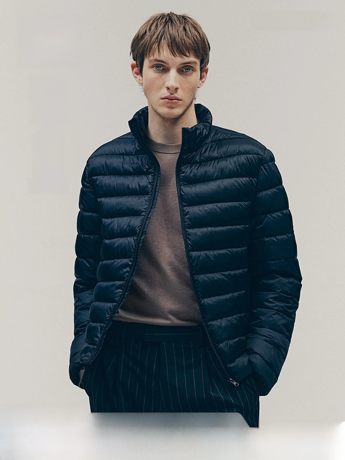 

Мужской хлопковый джет, легкий нейлоновый воротник-стойка на молнии, пухозащитный H & M, весна 2025 г., повседневная одежда, 00% полиэстер