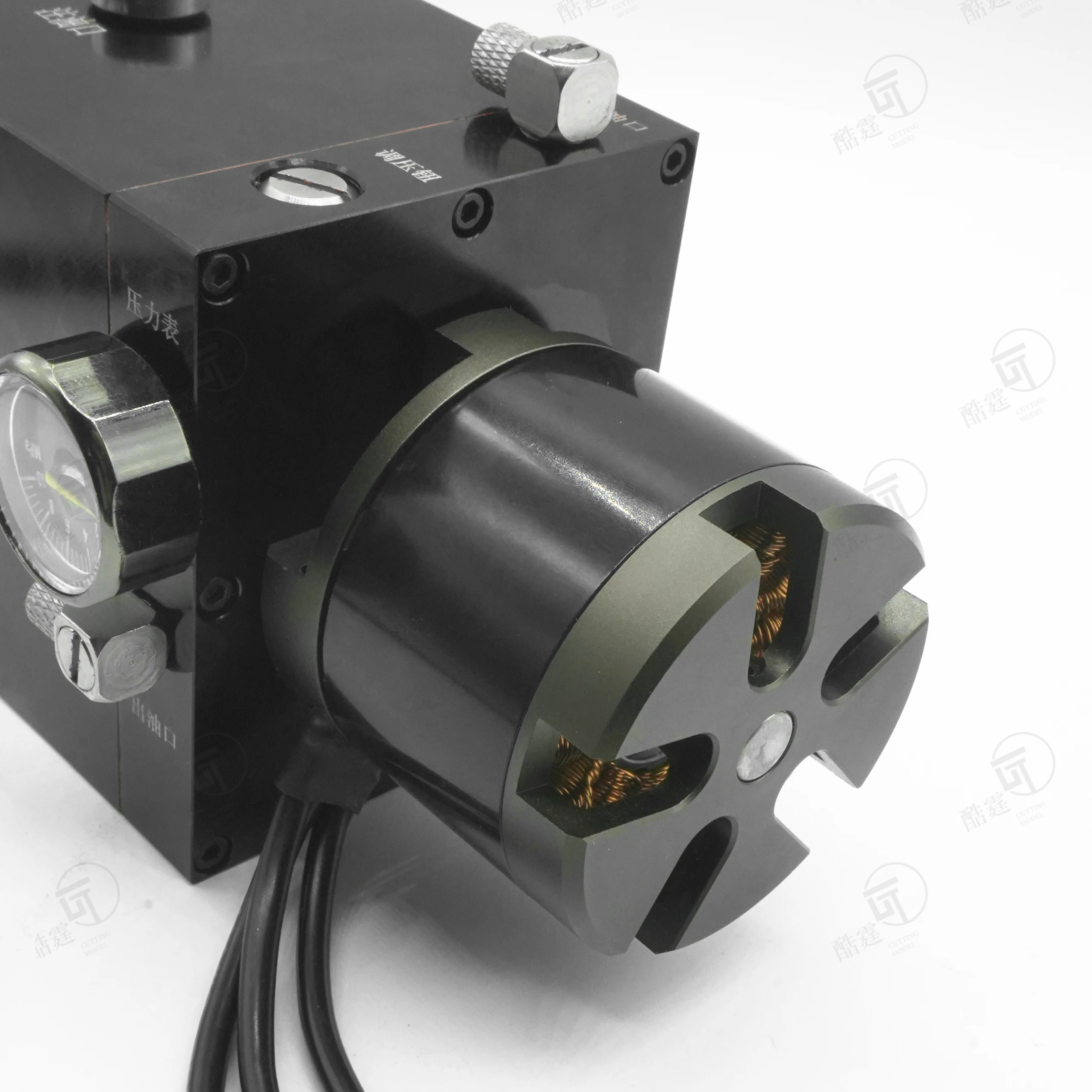 ปั๊มแบบรวม CUT Modl พร้อมถังน้ำมันในตัว, หัวปั๊มนำเข้าจากอิตาลีรุ่น CUT-YTB02 สำหรับรถขุดไฮดรอลิกแบบ RC