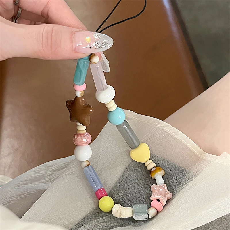 Korea Cute 3D Star Flower Beaded Phone Chain Charm Lanyard For iPhone Samsung Huawei Redmi Universal Accessories Jewelry Pendant