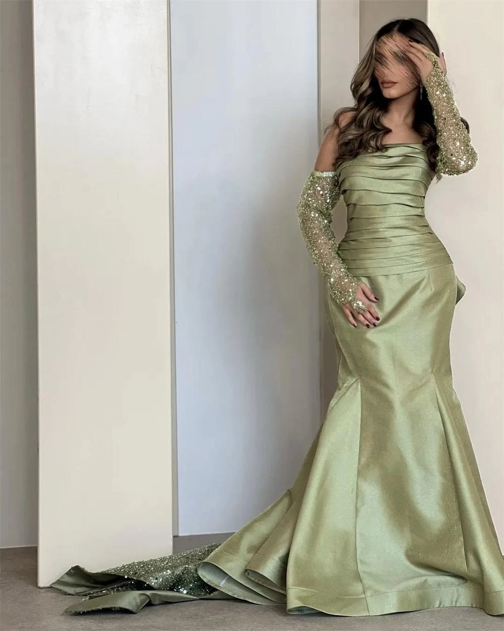 

Fashionvane Ruffles Sequins Back Mermaid Prom Dresses for Women Saudi Arabia Birthday Party Ruched Long Sleeves Evening Dress