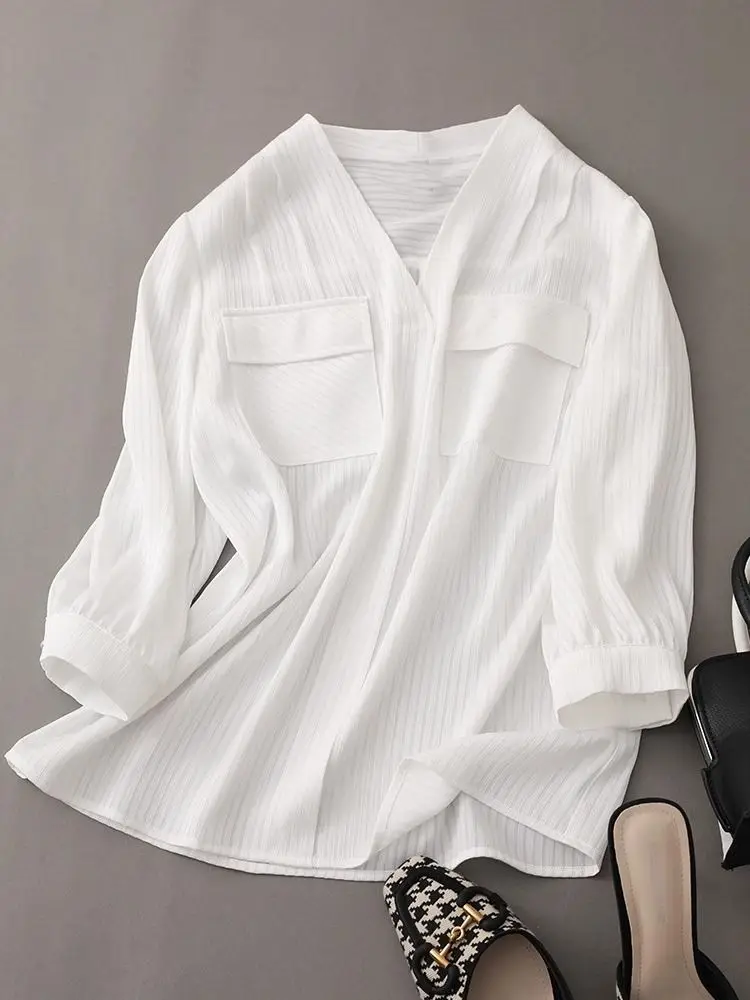 スタイリッシュな V ネックストライプシャツ女性の夏の新ファッションハイエンドルーズ痩身薄型ノースリーブトップ