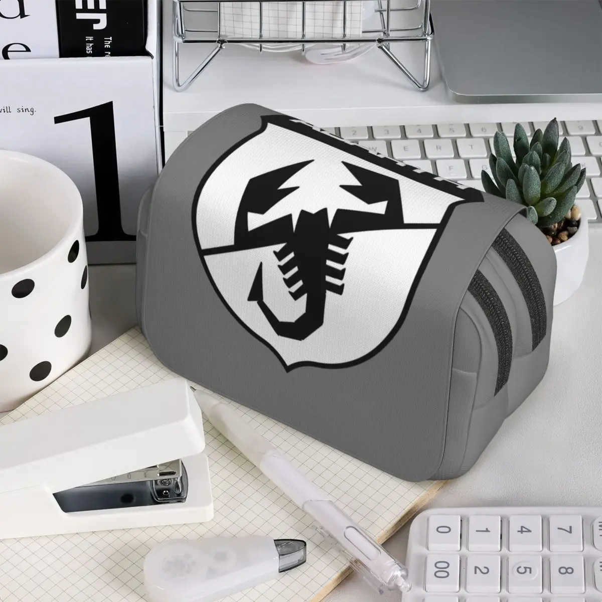 

Пенал с принтом Adesivo Scorpione Abarth для школьников, сумка для ручек, канцелярские принадлежности, держатель для ручек