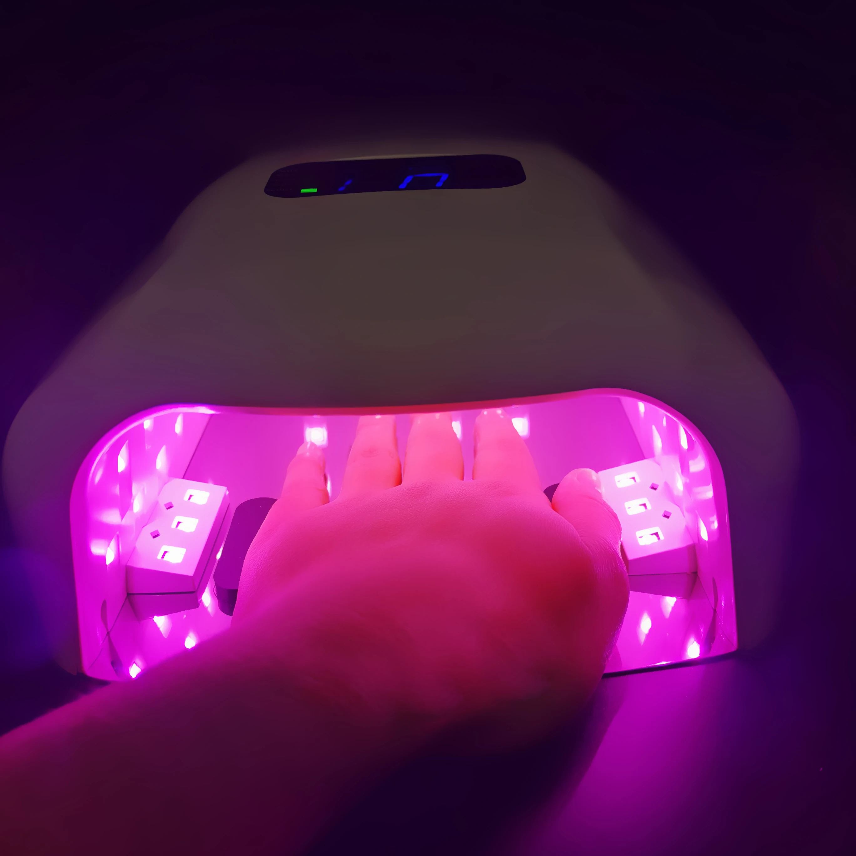 Neuer Hochleistungs-Gel-Nageltrockner, kabellos, wiederaufladbar, UV-LED-Nagellampe, UV-Gel, elektrische Maschine