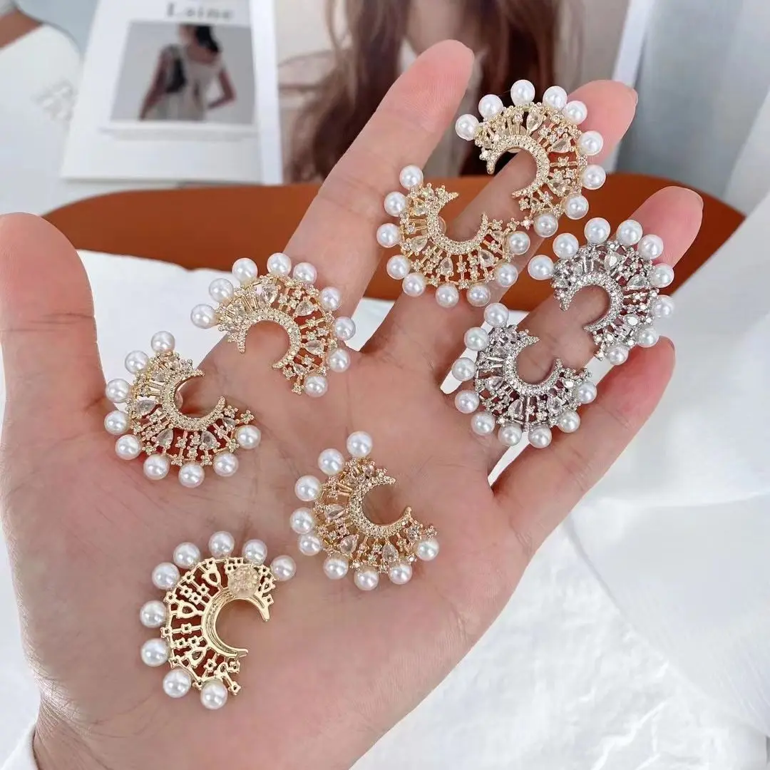3 Pairs, Korean Fashion Pearl Shell Earrings for Women Creative New Personality Design Zircon Earring Wedding Party Jewelry Gift