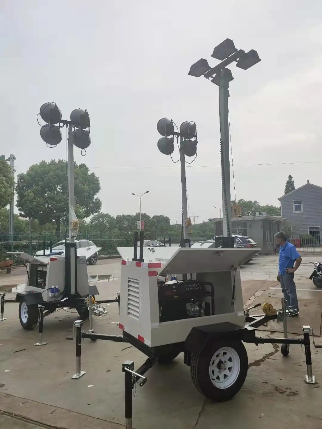 Mobile Light Tower 7m Electric  LED Flood Light IP65 Waterproof  Wheeled For Road Construction Emergency Night Rescue Lighting