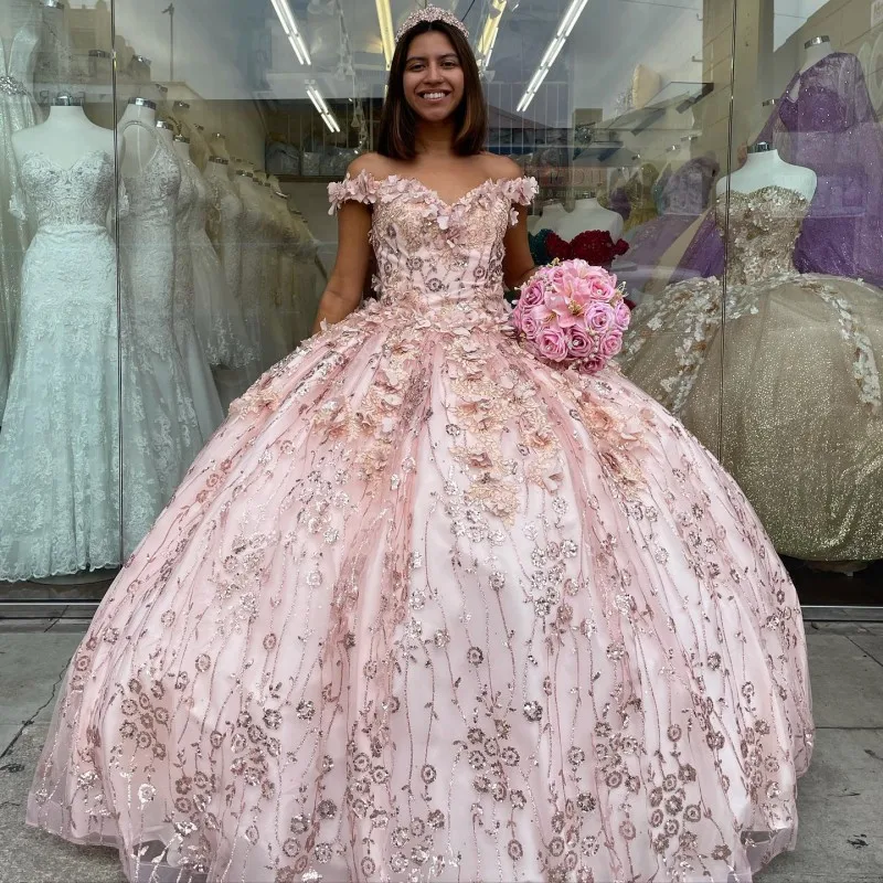 

Pink Quinceanera Dresses Ball Gown Birthday Party Dress Lace Up Graduation Gown Off The Shoulder Applique quinceanera de 15 anos