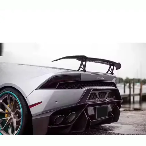 LP610 LP580 طقم هيكل السيارة من ألياف الكربون الجافة مع ملحقات جناح سبويلر خلفي على شكل حرف V لامبورغيني هوراكان LP610 LP580