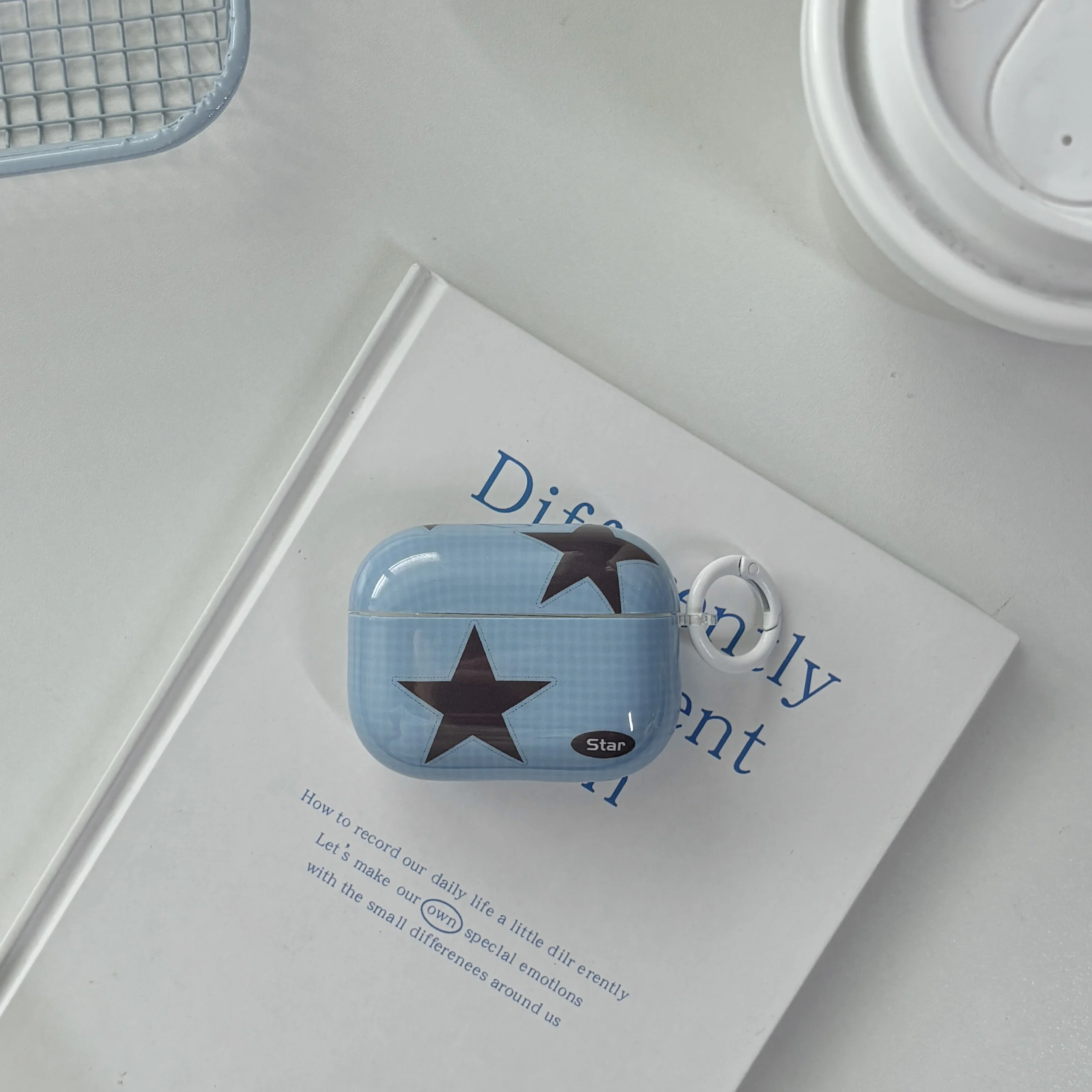 Y2K Style Fashion Blue Pink Five-Pointed Star Check Pattern Protective Earphone Case Suitable for AirPods 5 2 3 4 Pro Pro2 Pro3 - view 3