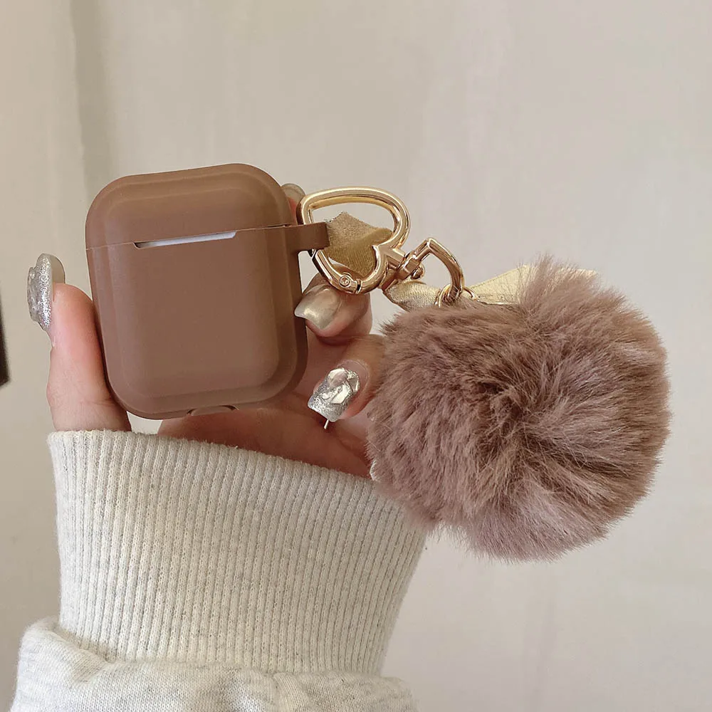 Funda protectora de silicona suave para auriculares con colgante de bola de felpa para Airpods 4, Funda para auriculares Apple Air pods Pro 2 1 3 Funda